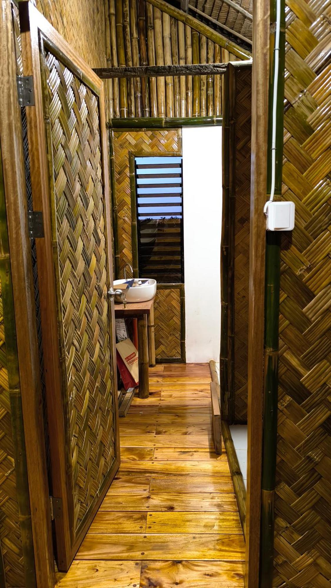 Ocean Green Eco Lodge Puerto Princesa Εξωτερικό φωτογραφία